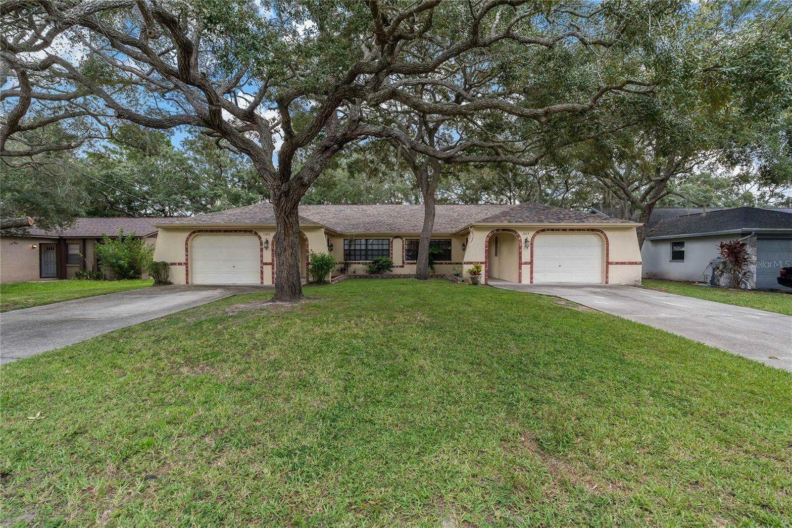 Property Photo:  1266 Malone Avenue  FL 34606 