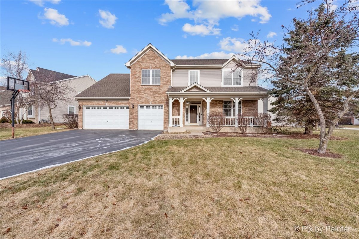 Property Photo: 427 Wentworth Circle IL 60013