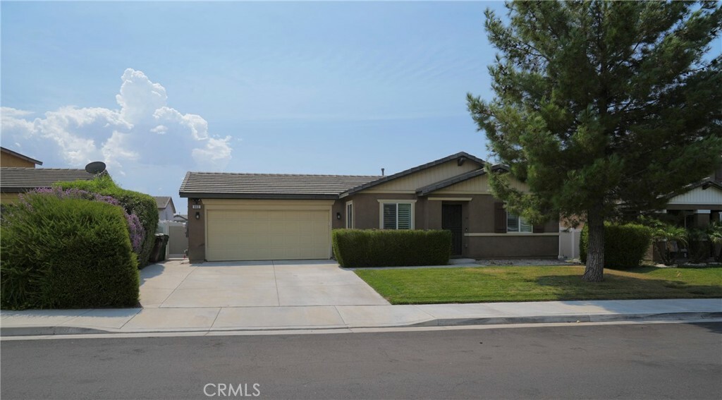 Property Photo:  803 Targa Lane  CA 92223 