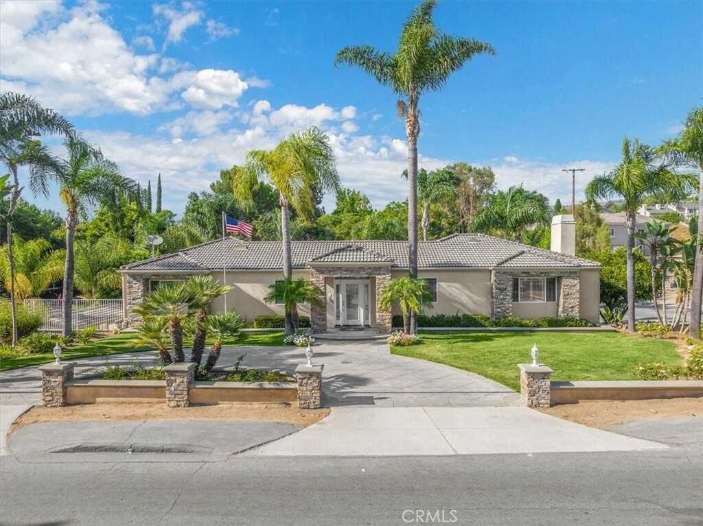 18991 Oriente Drive  Yorba Linda CA 92886 photo