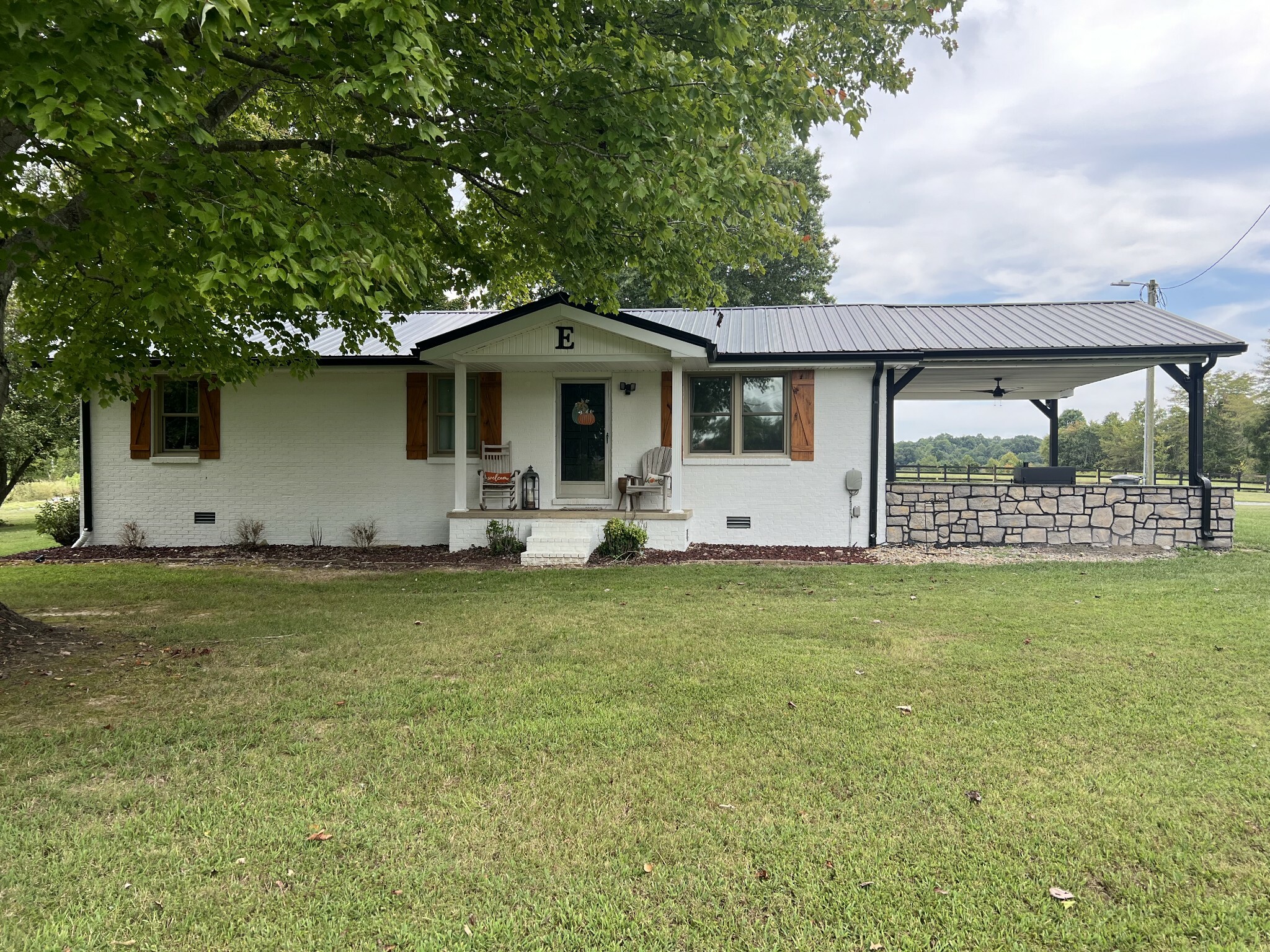 Property Photo:  1626 Purtle Rd  TN 37083 