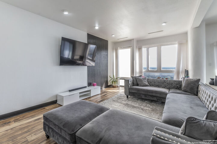 Property Photo:  7701 Wurzbach Road 2302  TX 78229 