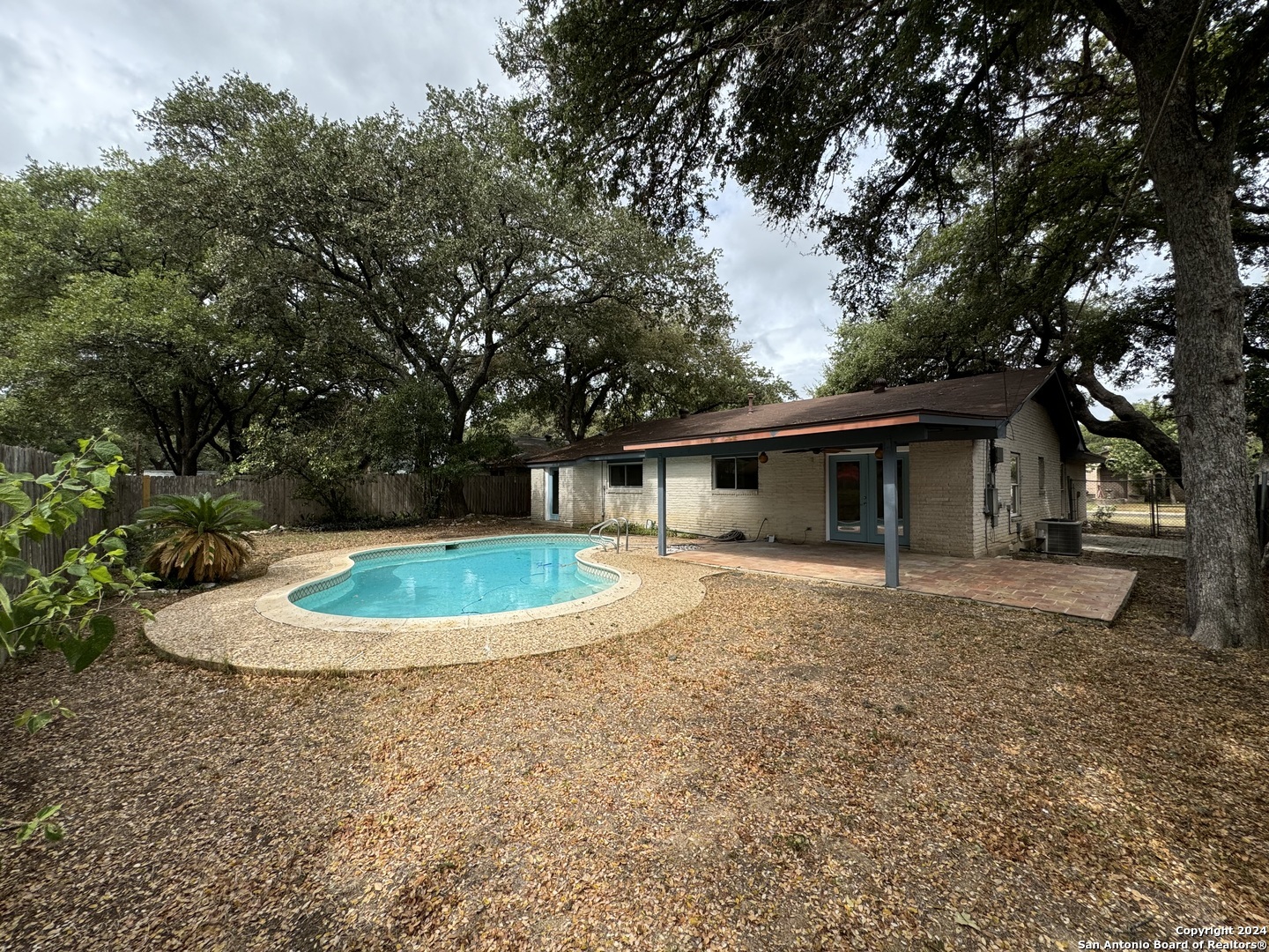 Property Photo:  6918 Forest Park St  TX 78240 