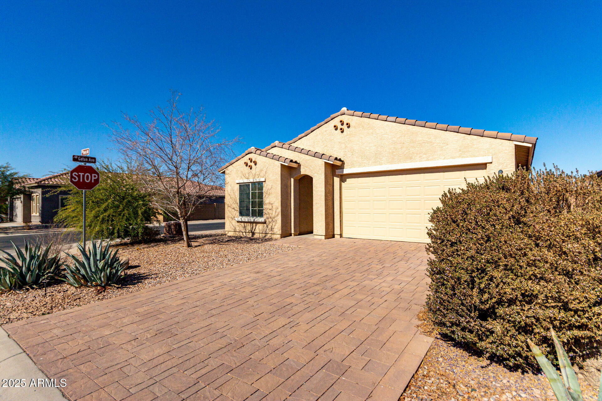 Property Photo:  44880 W Norris Road  AZ 85139 