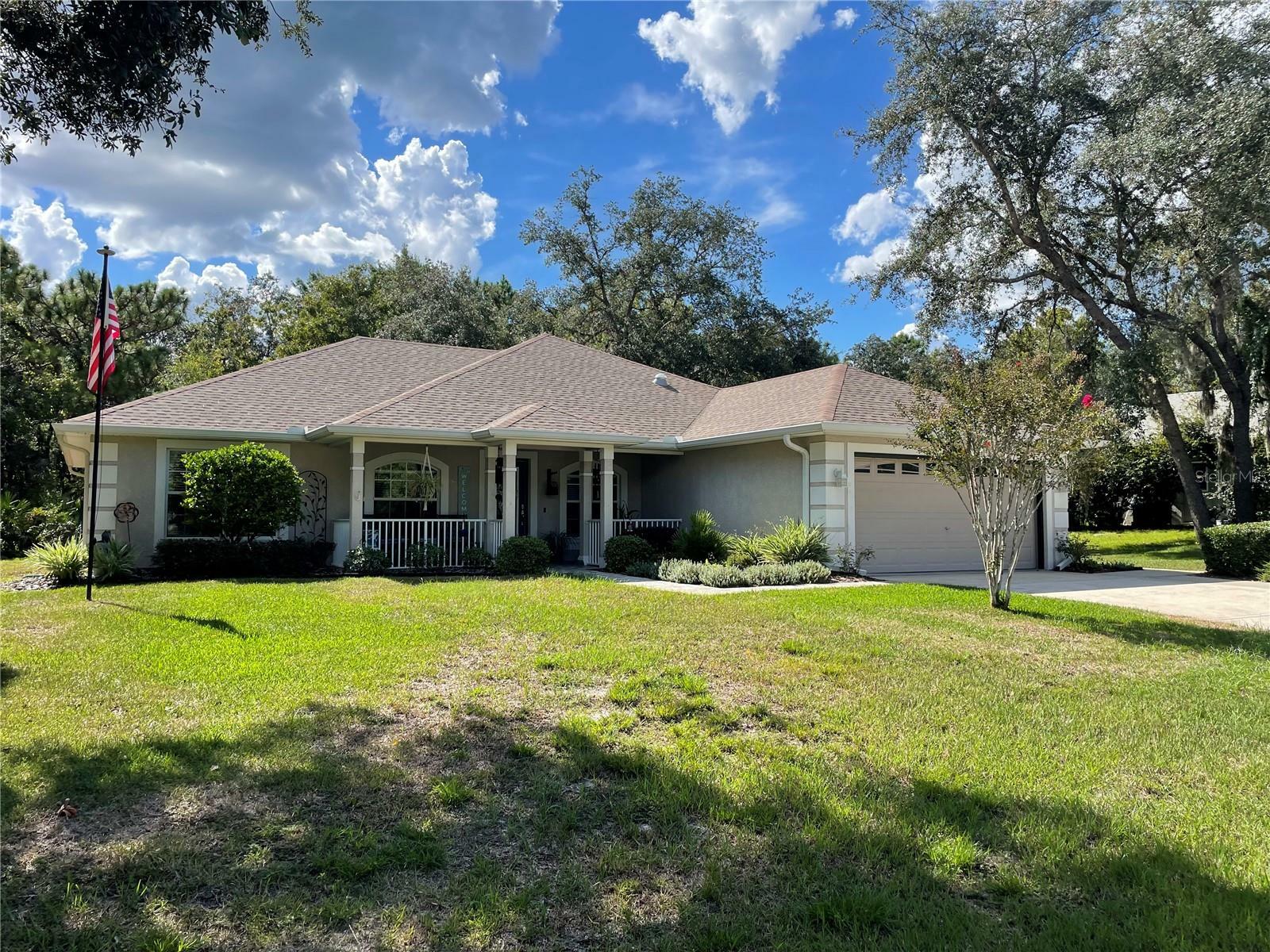 Property Photo:  33 Bells Of Ireland Court  FL 34446 