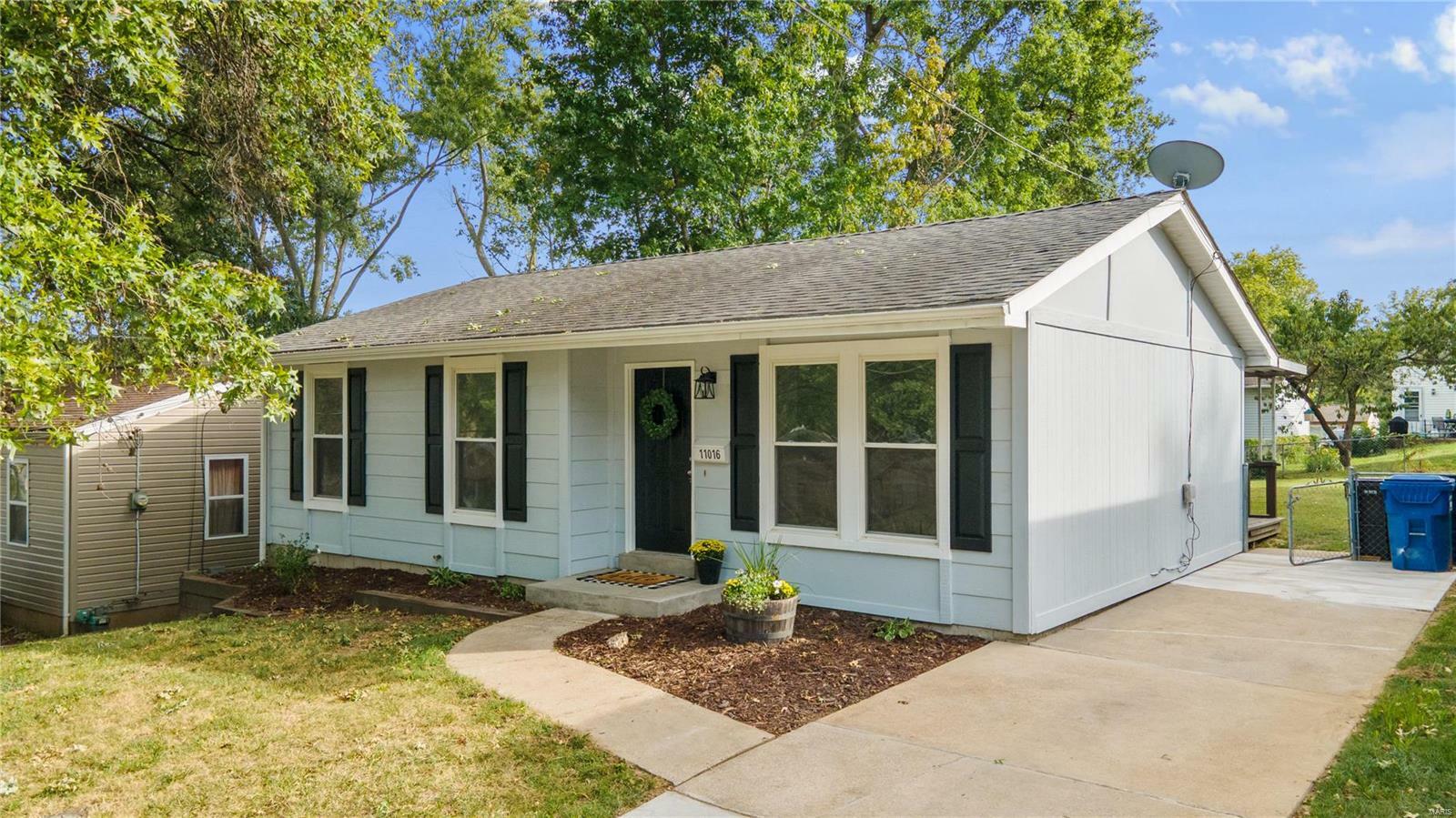 Property Photo:  11016 Florence Avenue  MO 63074 