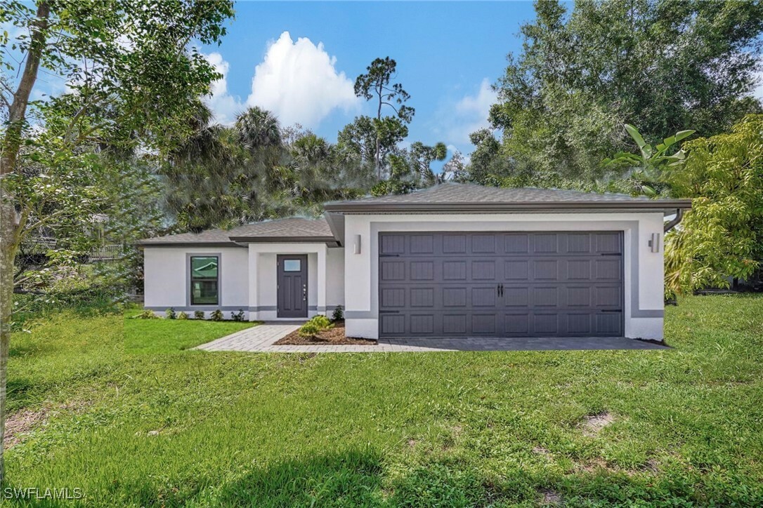 Property Photo:  4627 Little River Lane  FL 33905 