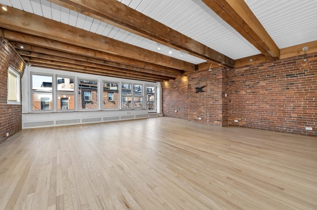 Property Photo:  130 Fulton Street 20  MA 02109 