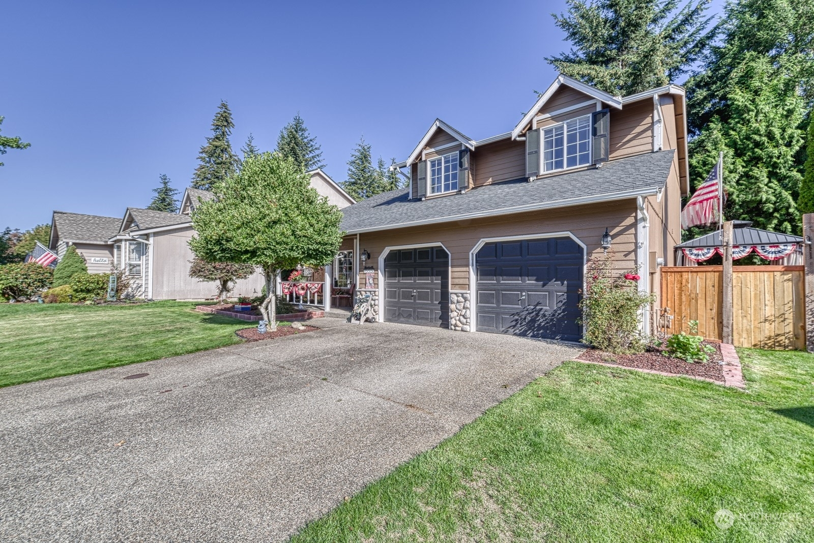 Property Photo:  7713 193rd Street Ct E  WA 98387 