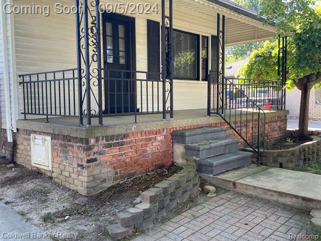 Property Photo:  20330 Rosedale Street  MI 48080 