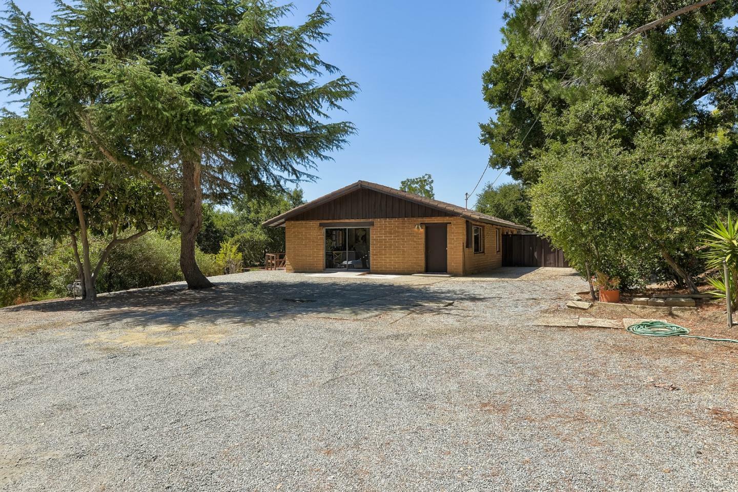 Property Photo:  2285 Old Page Mill Road  CA 94022 