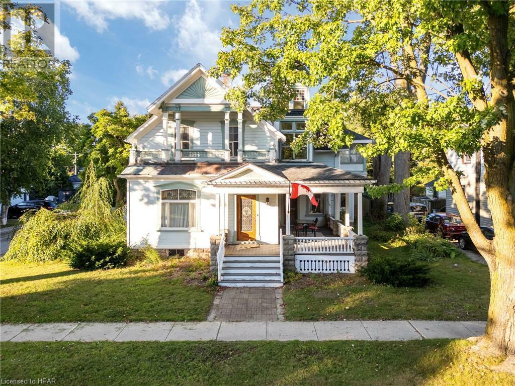 Photo de la propriété:  116 Goderich Street West  ON N0K 1W0 