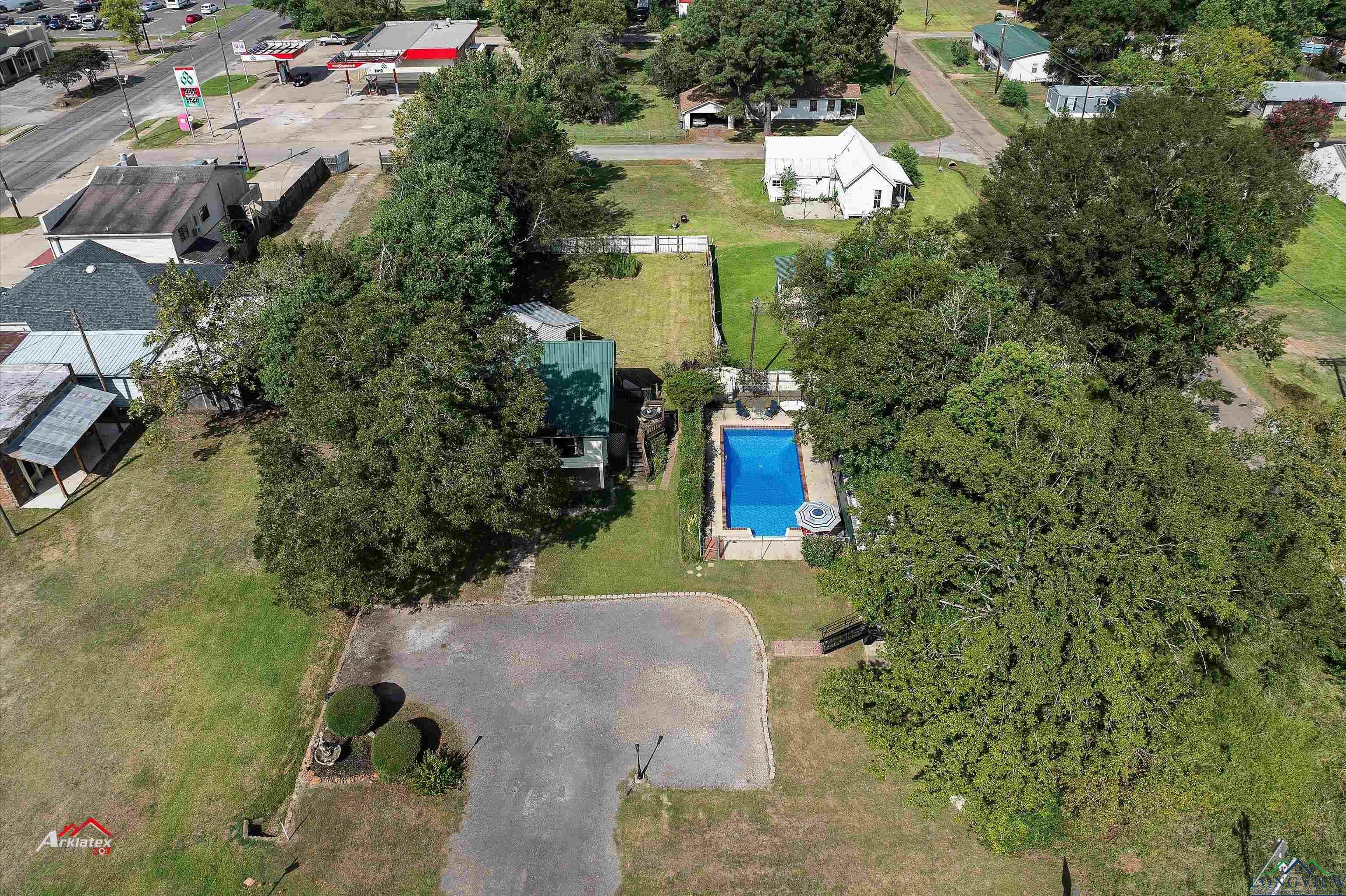 Property Photo:  107 St John Street  TX 75657 