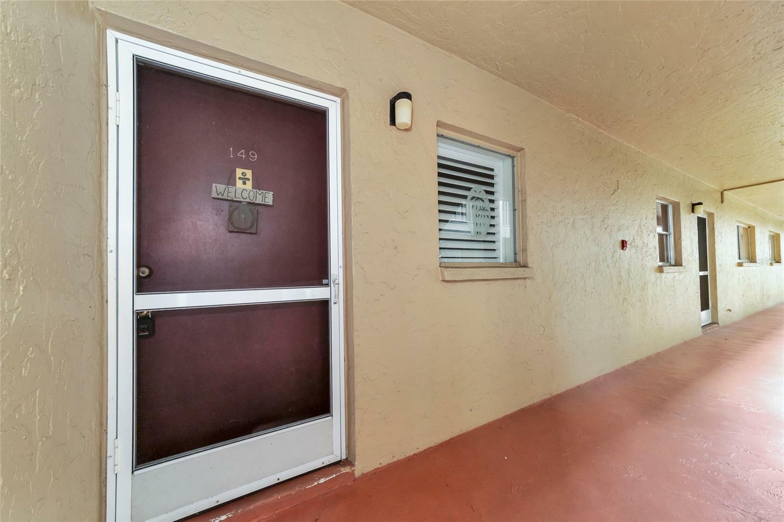 Property Photo:  1520 Glen Oaks Drive E 149  FL 34232 