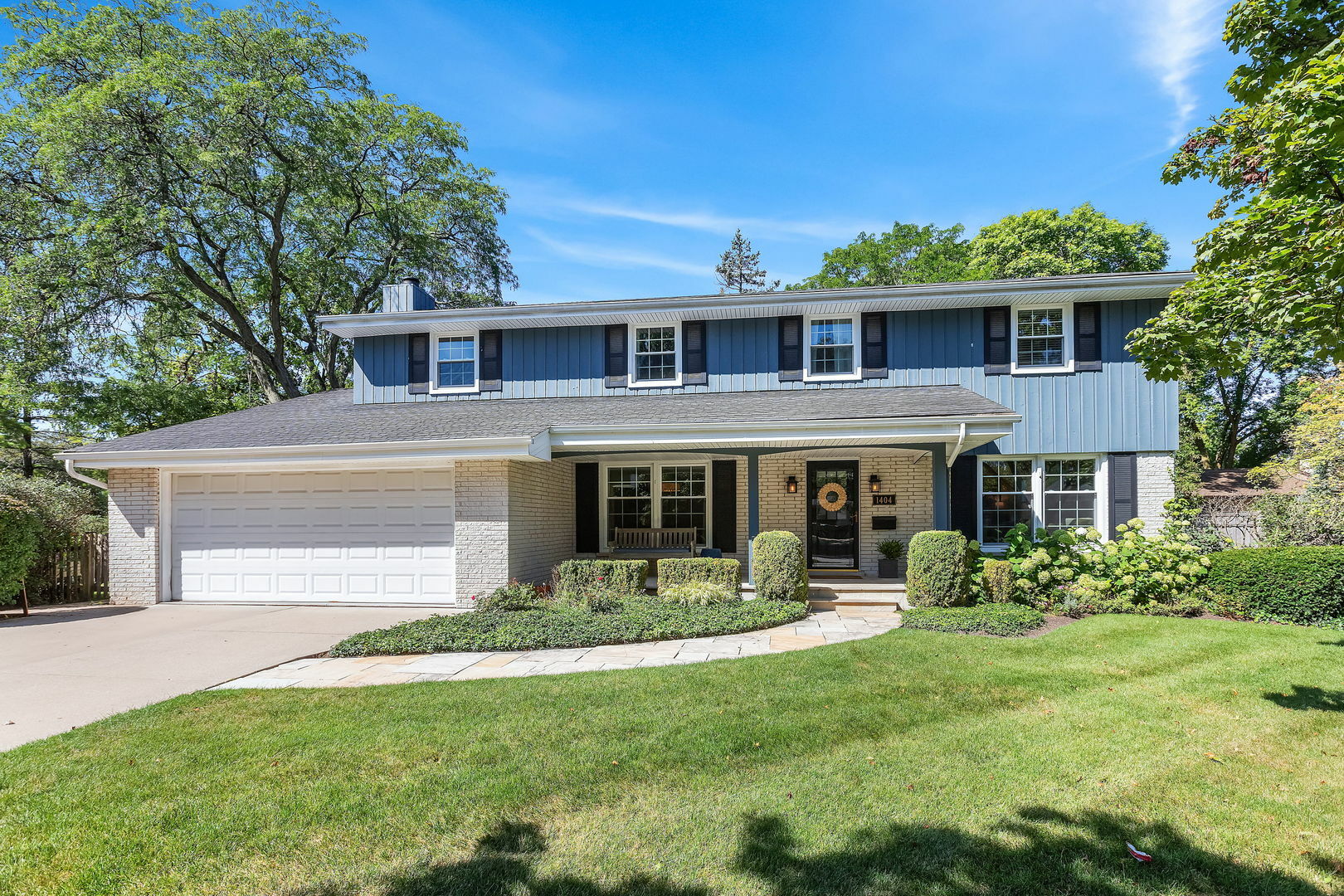 Property Photo:  1404 Limar Lane  IL 60025 