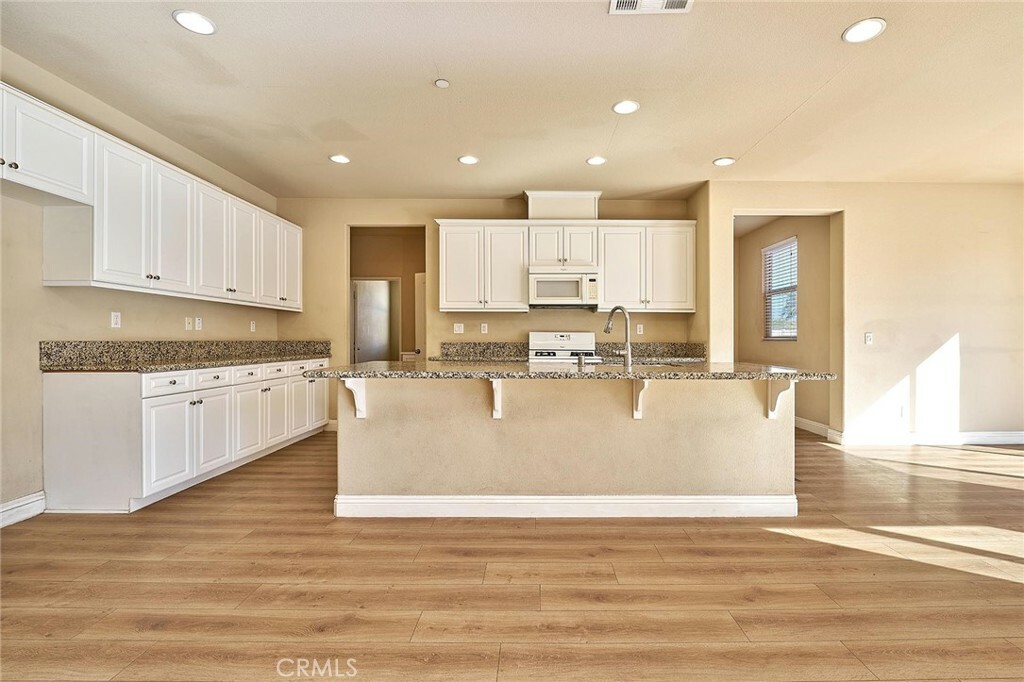 Property Photo:  5620 Brianhead Drive  CA 92880 