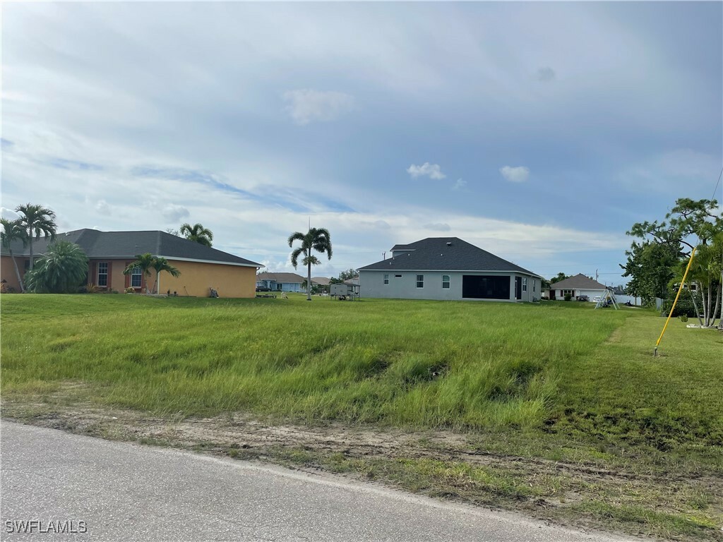 Property Photo:  2605 NW 6th Terrace  FL 33993 