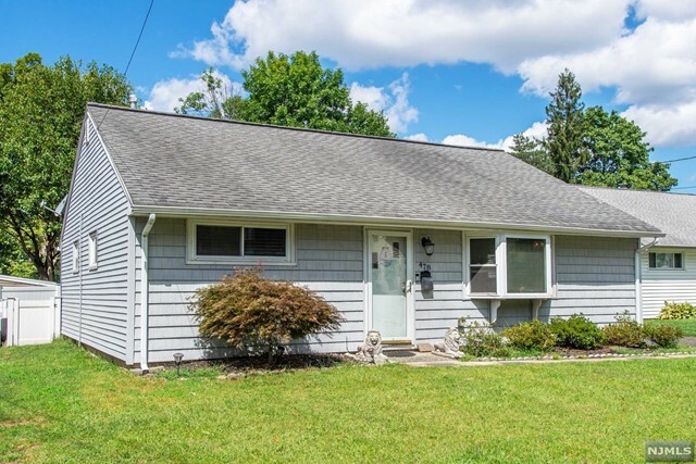 Property Photo:  478 Riverside Terrace  NJ 07070 