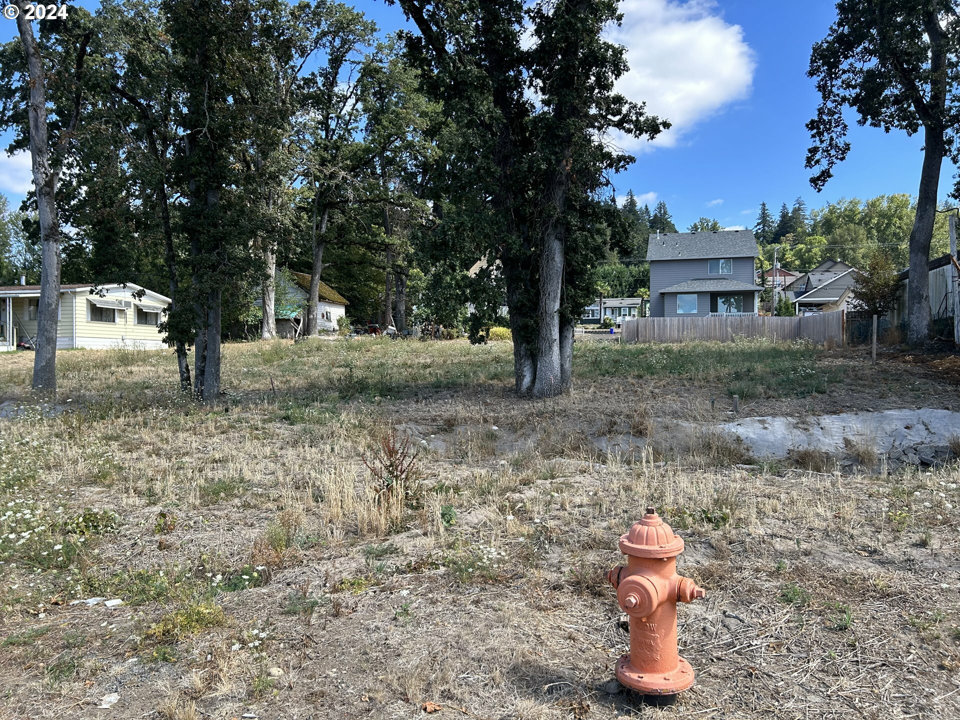 Property Photo:  Clackamas River Dr  OR 97045 