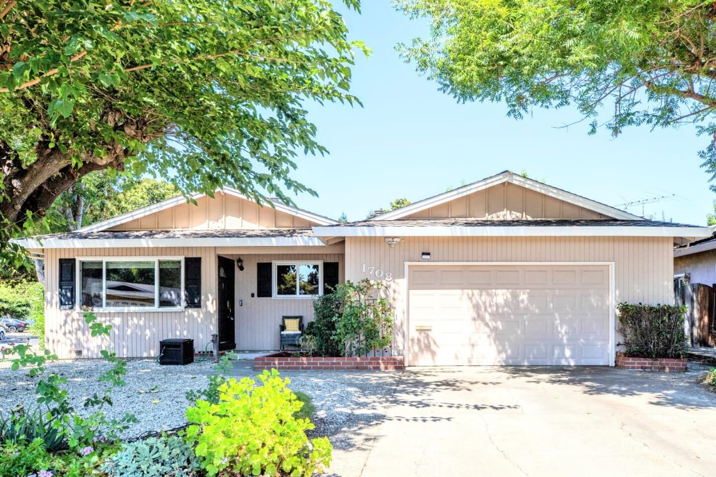 Property Photo:  1708 Arbor Drive  CA 95125 