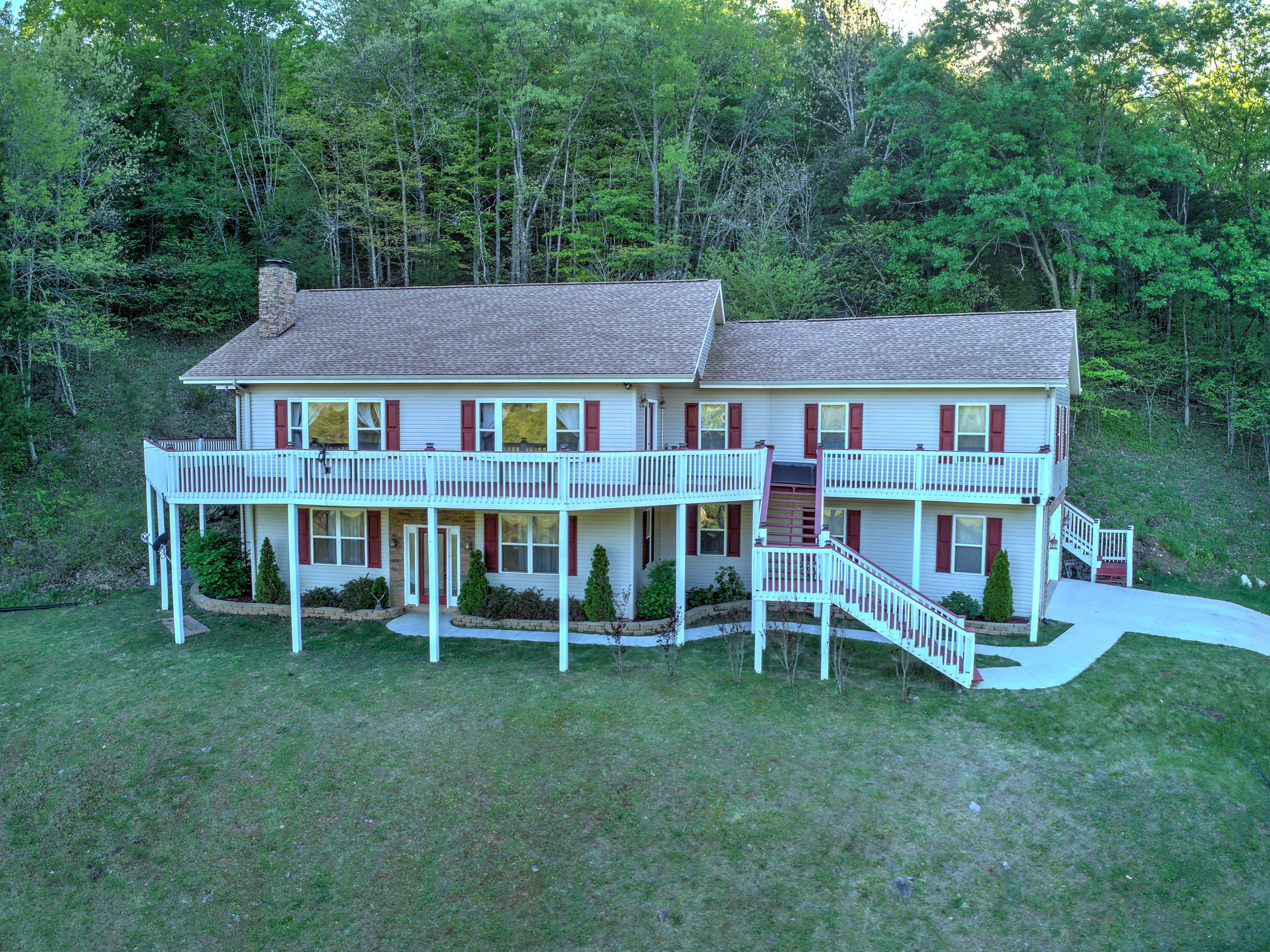 145 Country Estates Drive  Rogersville TN 37857 photo