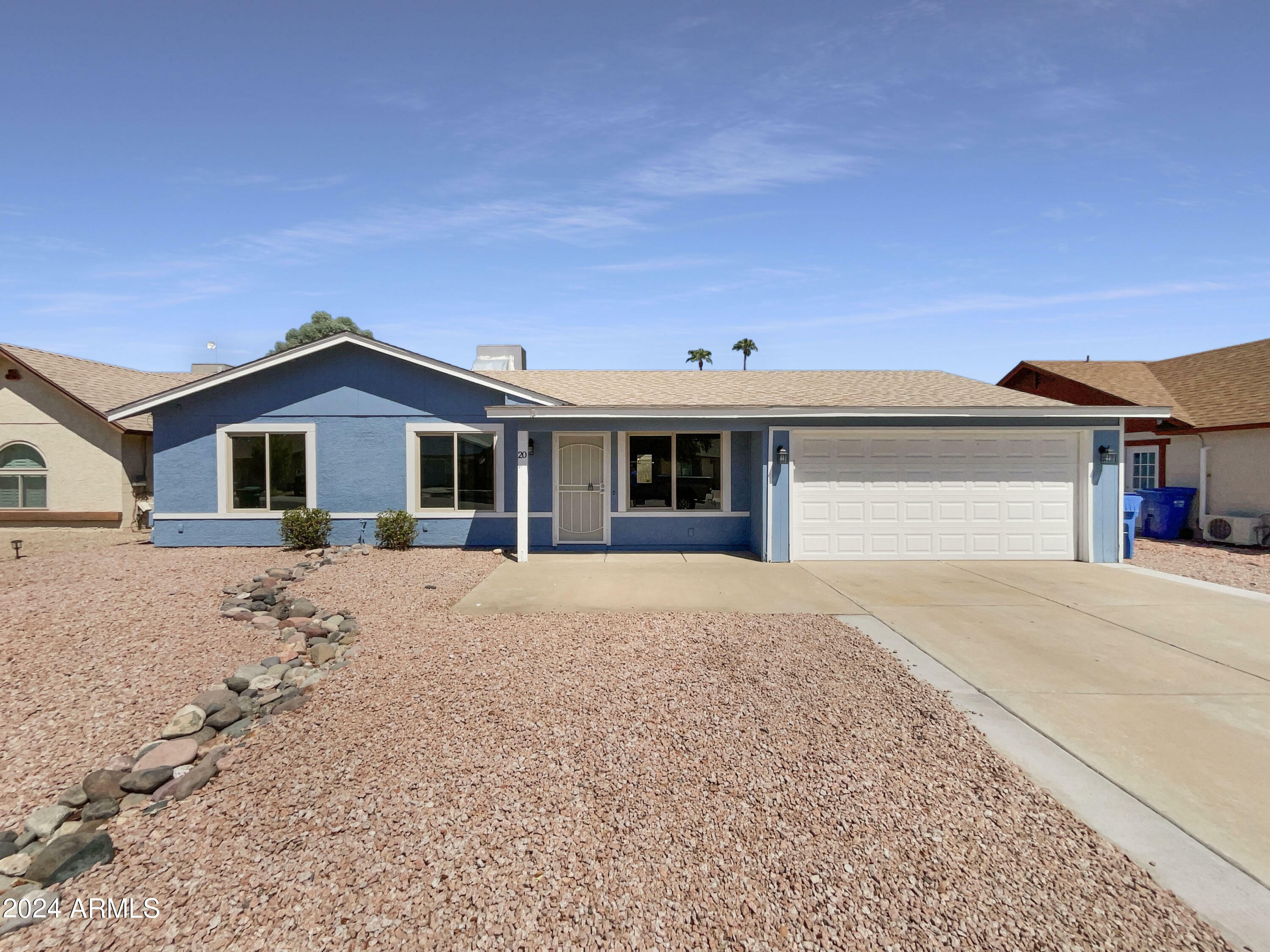 Property Photo:  20 W Kristal Way  AZ 85027 