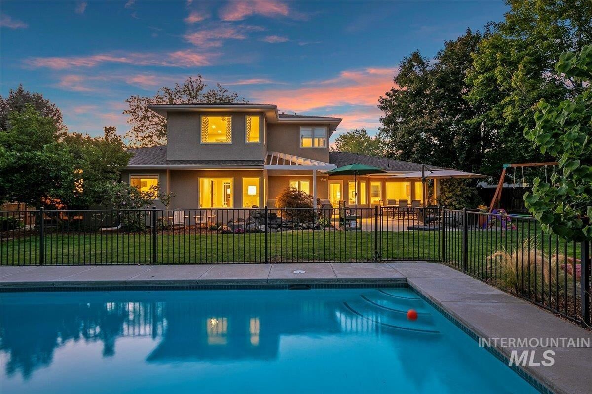 Property Photo:  4843 N Contour Way  ID 83703 