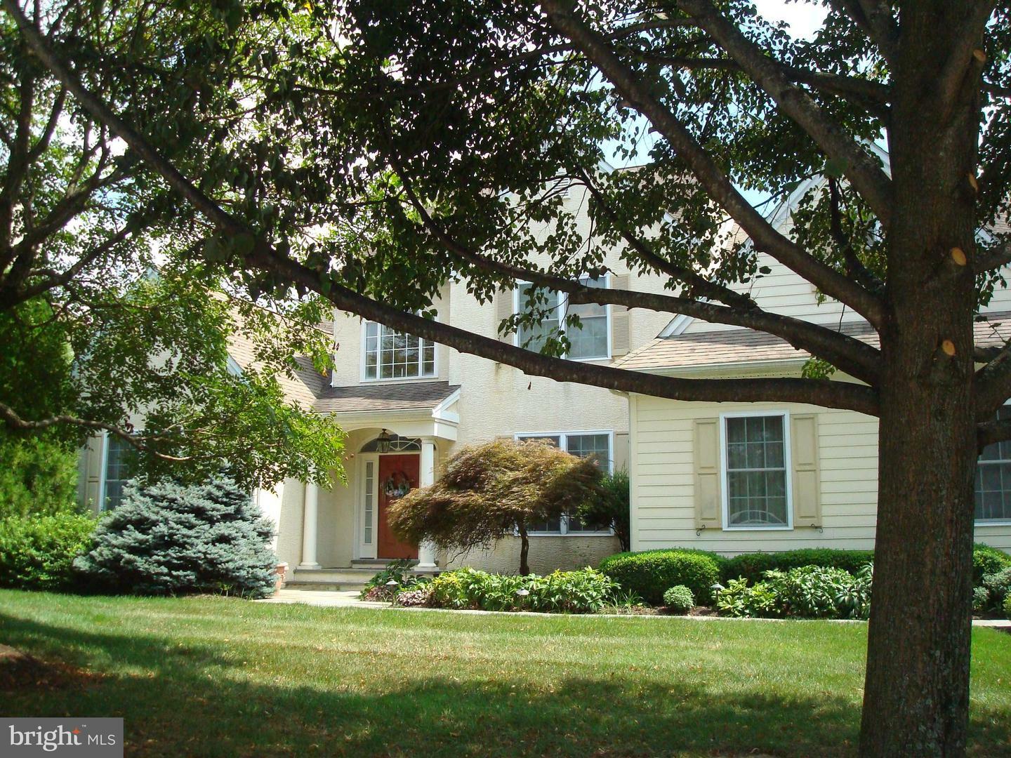 Property Photo:  120 Hidden Pond Way  PA 19382 