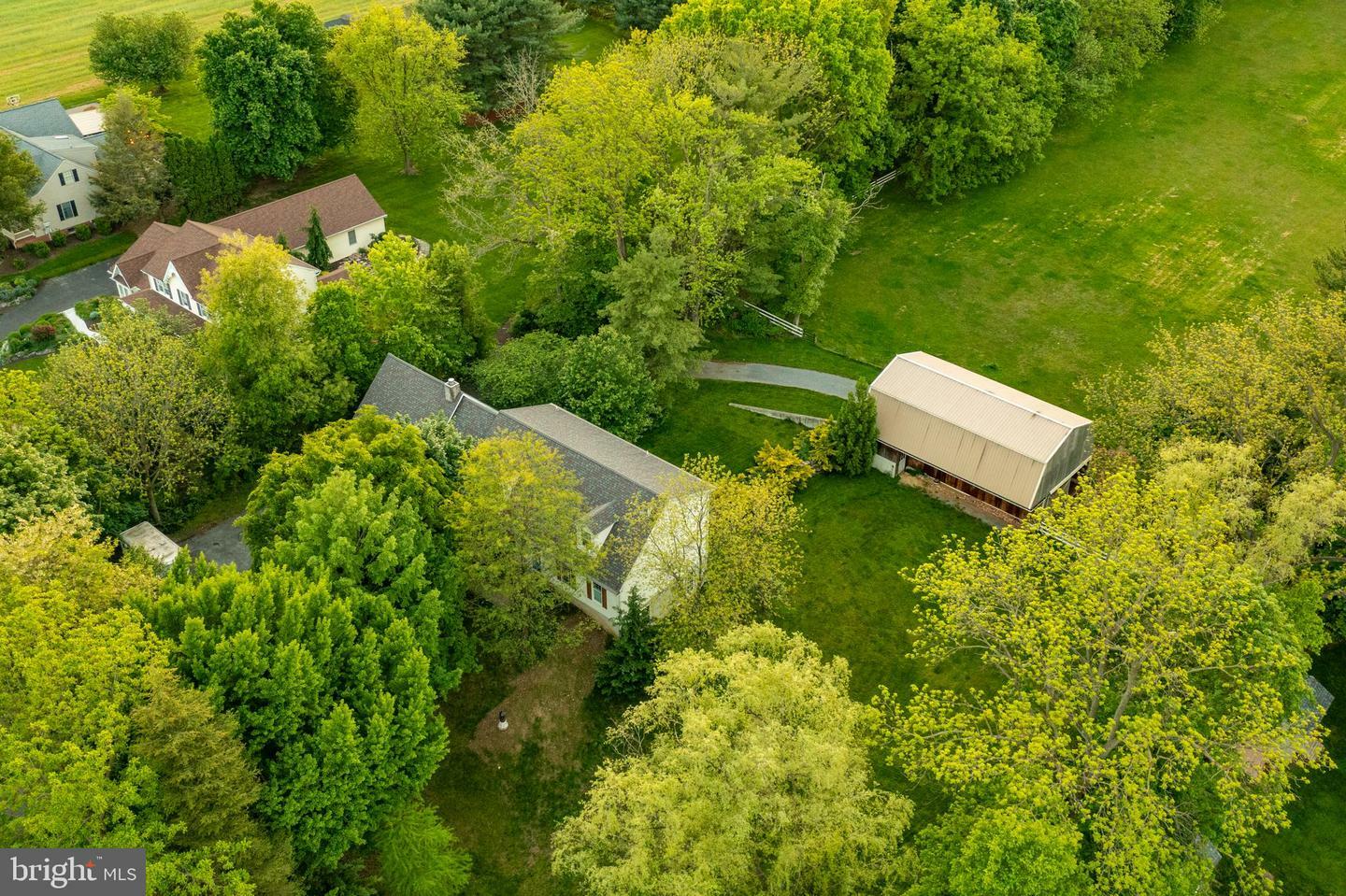 Property Photo:  1973 Millport Road  PA 17602 