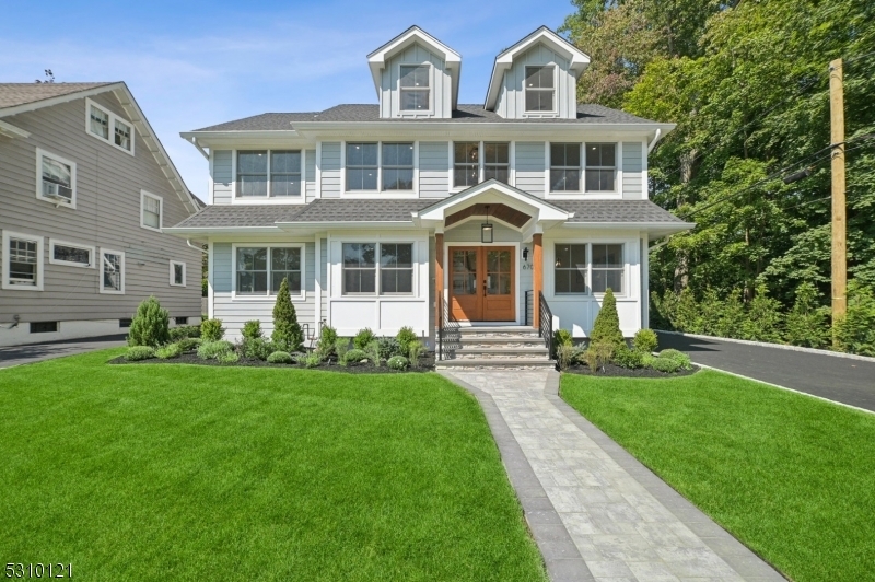 Property Photo:  670 Ridgewood Ave  NJ 07043 