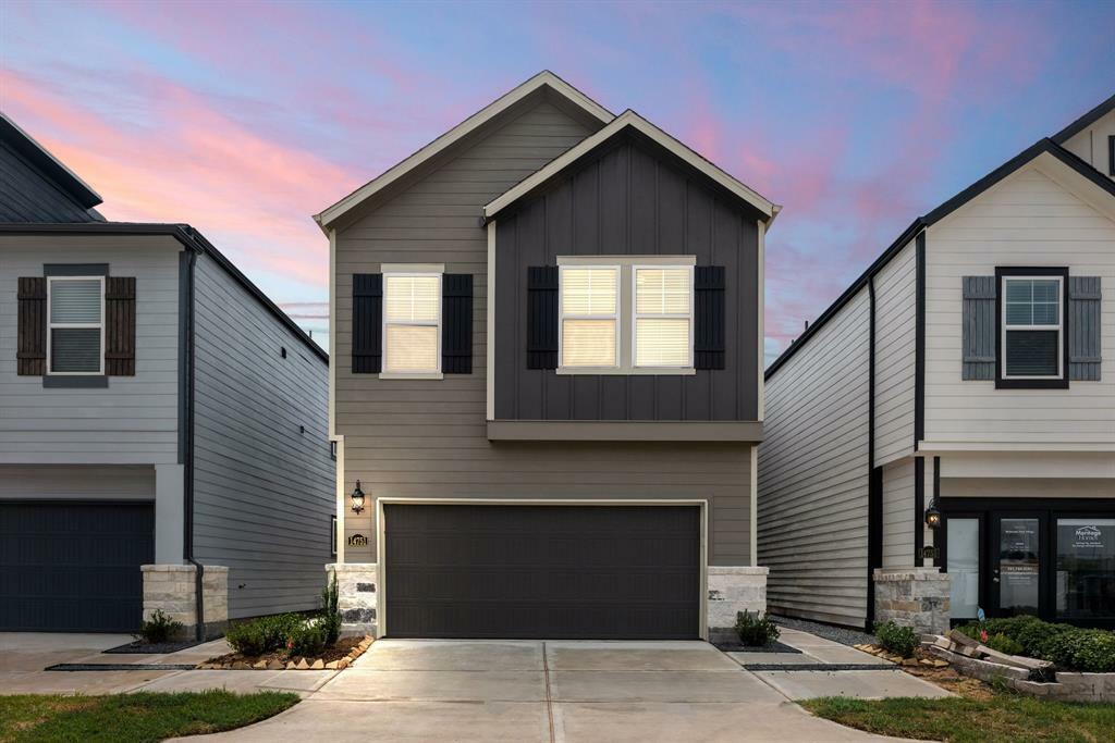 Property Photo: 14751 Slow River Avenue TX 77082