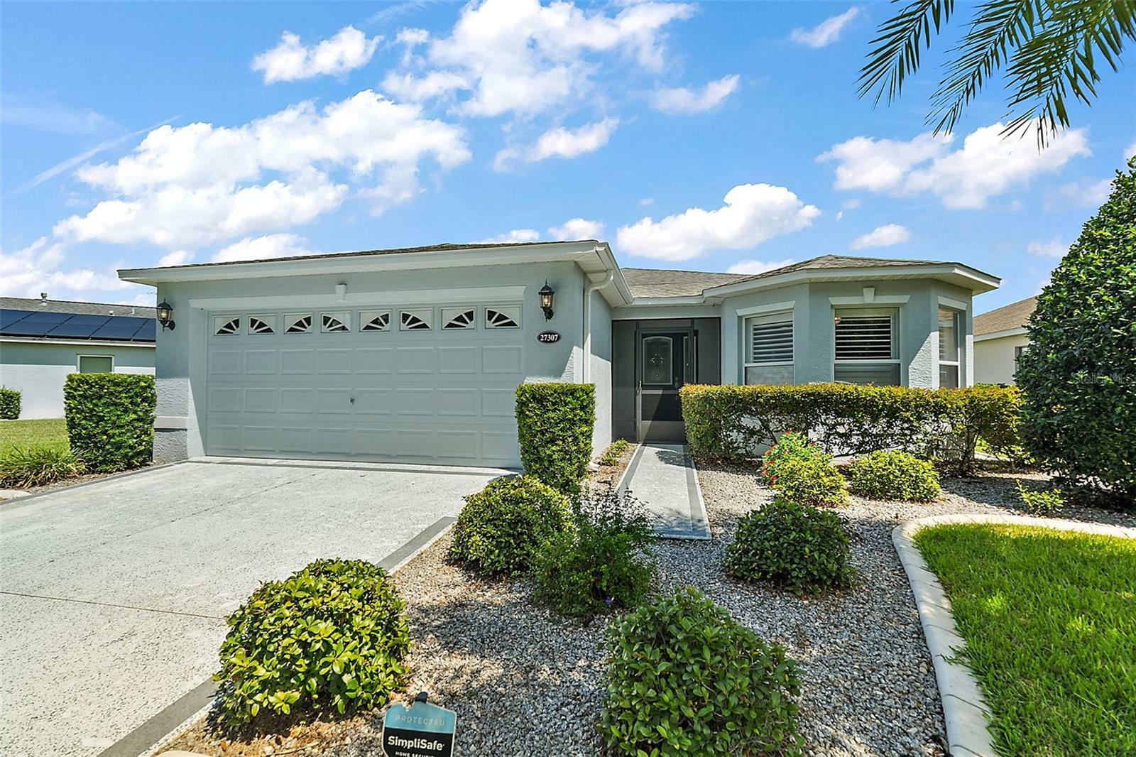 Property Photo:  27307 Roanoke Drive  FL 34748 