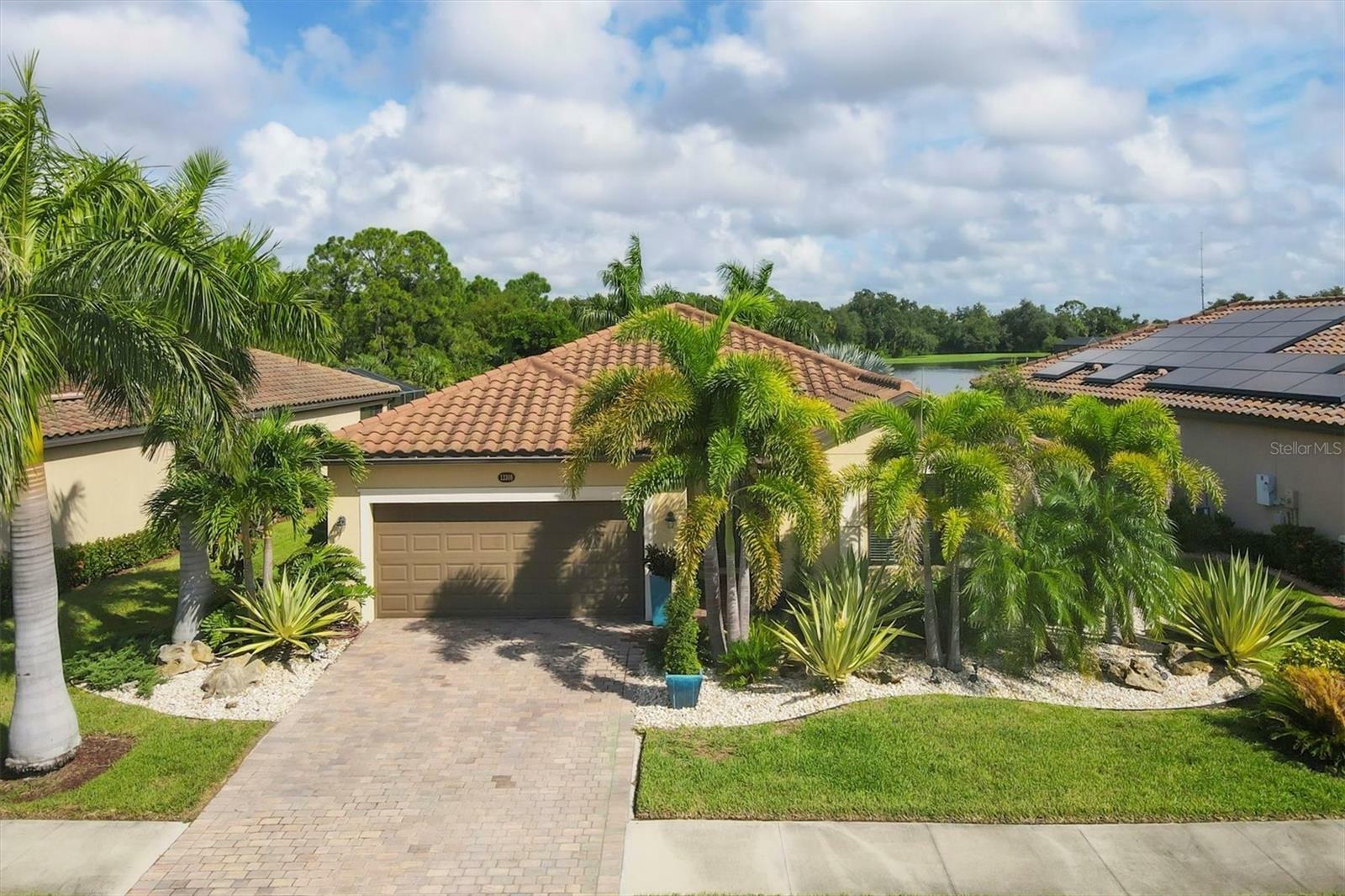 Property Photo:  12308 Canavese Lane  FL 34293 