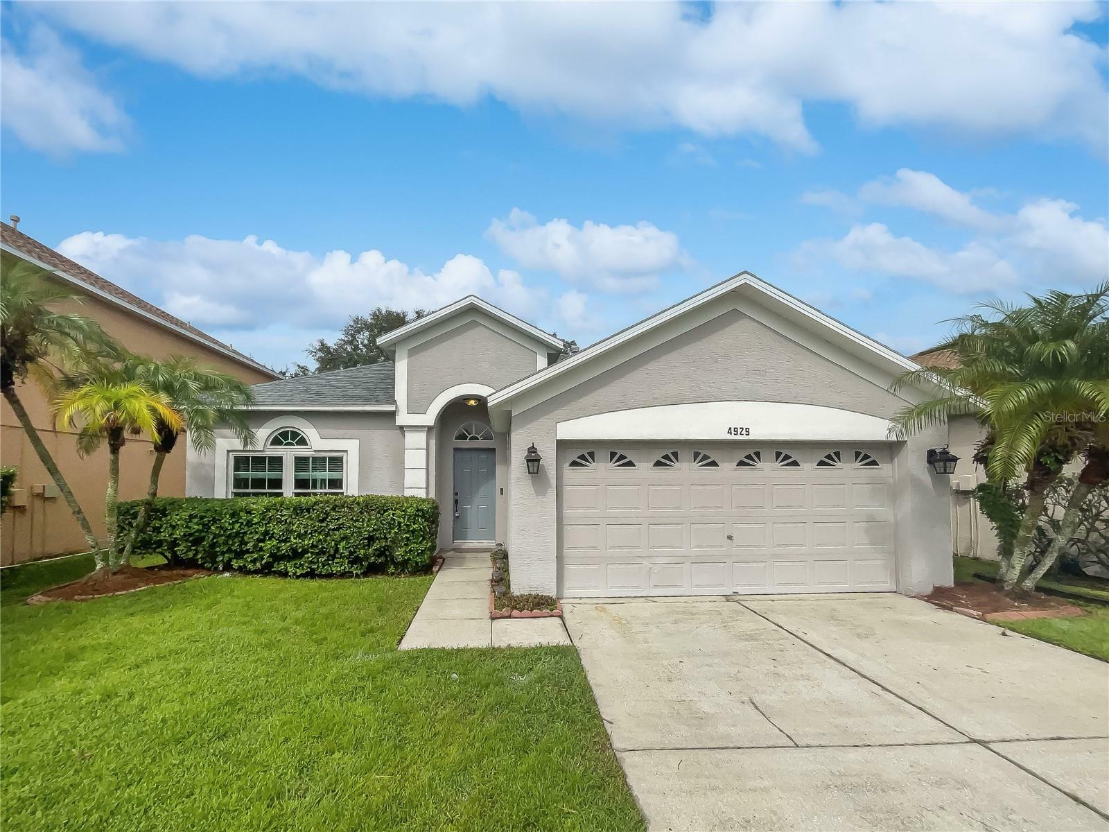 Property Photo:  4929 Windingbrook Trail  FL 33544 