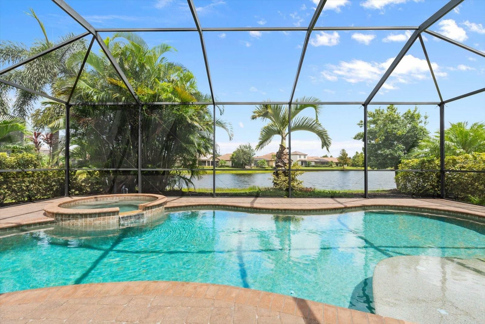 Property Photo: 12721 Fontana Loop FL 34211