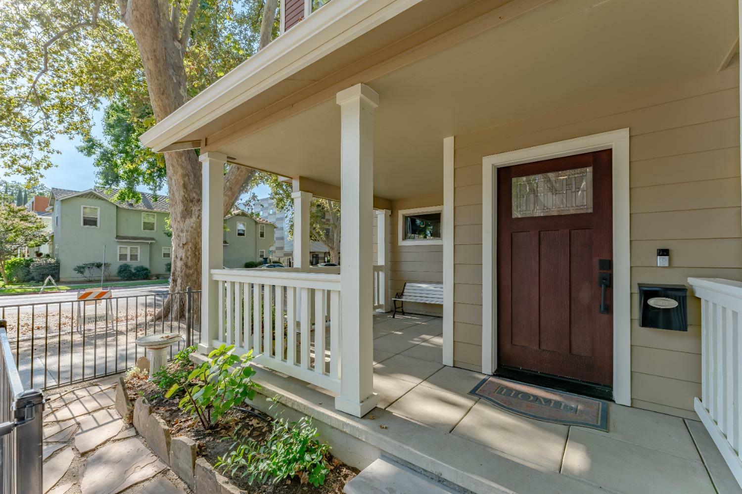 Property Photo:  428 S Street  CA 95811 