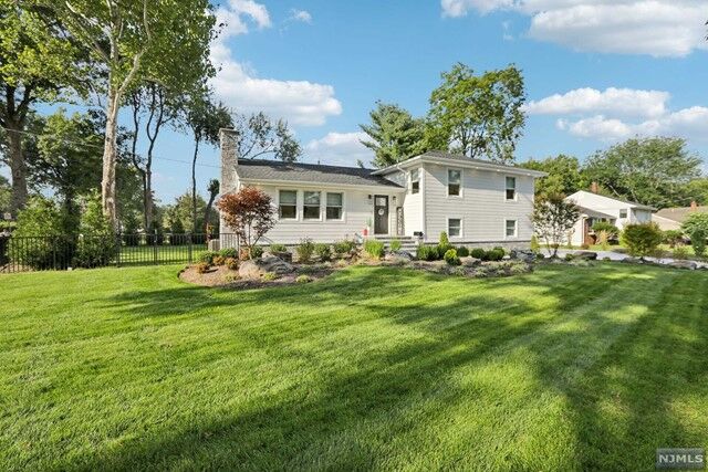 Property Photo: 1 Rosedale Terrace NJ 07039