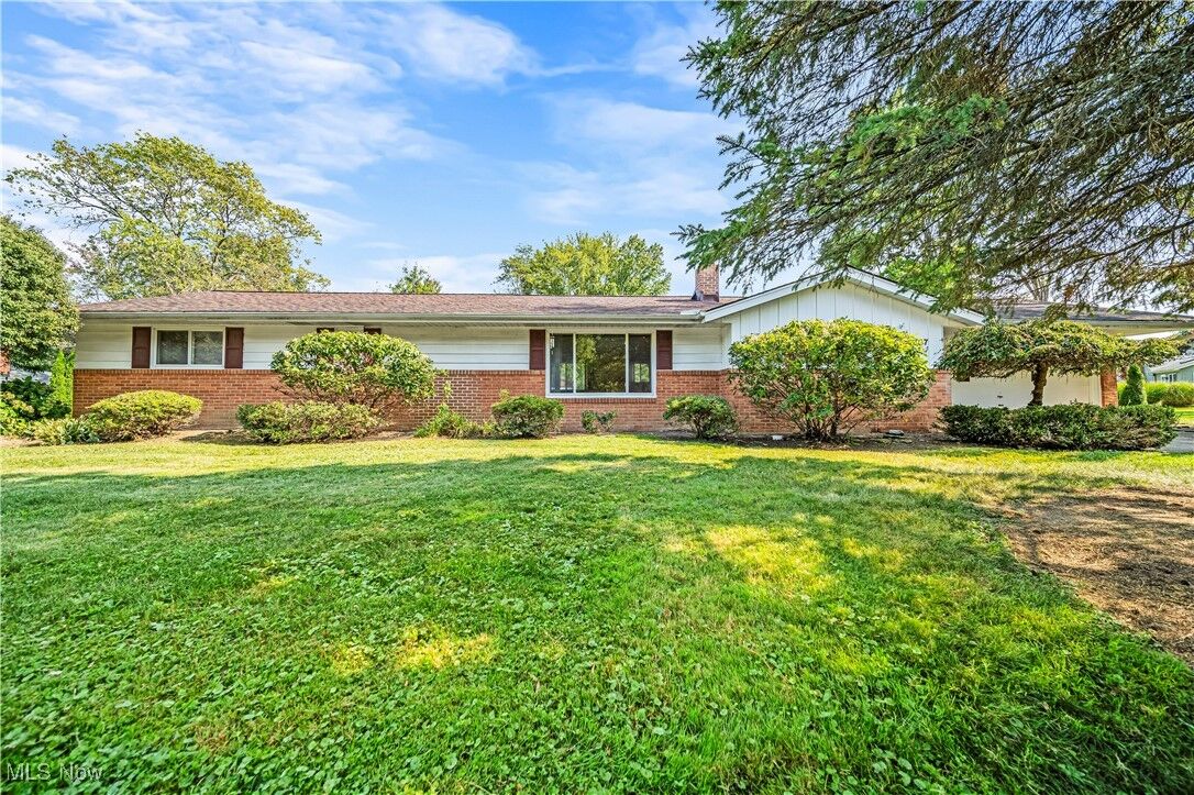 Property Photo:  657 Meadowood Drive  OH 44143 