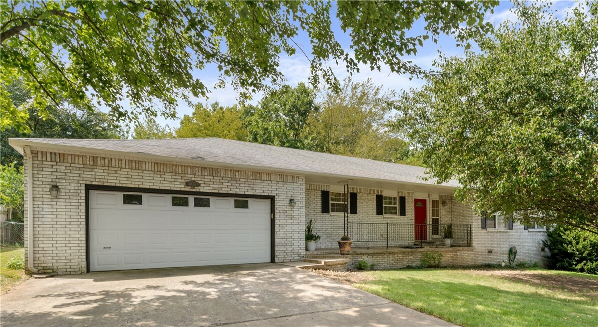 Property Photo:  1466 Wensworth Avenue  AR 72762 