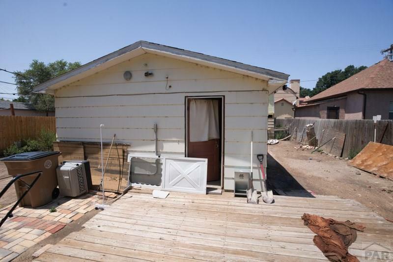 Property Photo:  806 Santa Fe Ave  CO 81050 