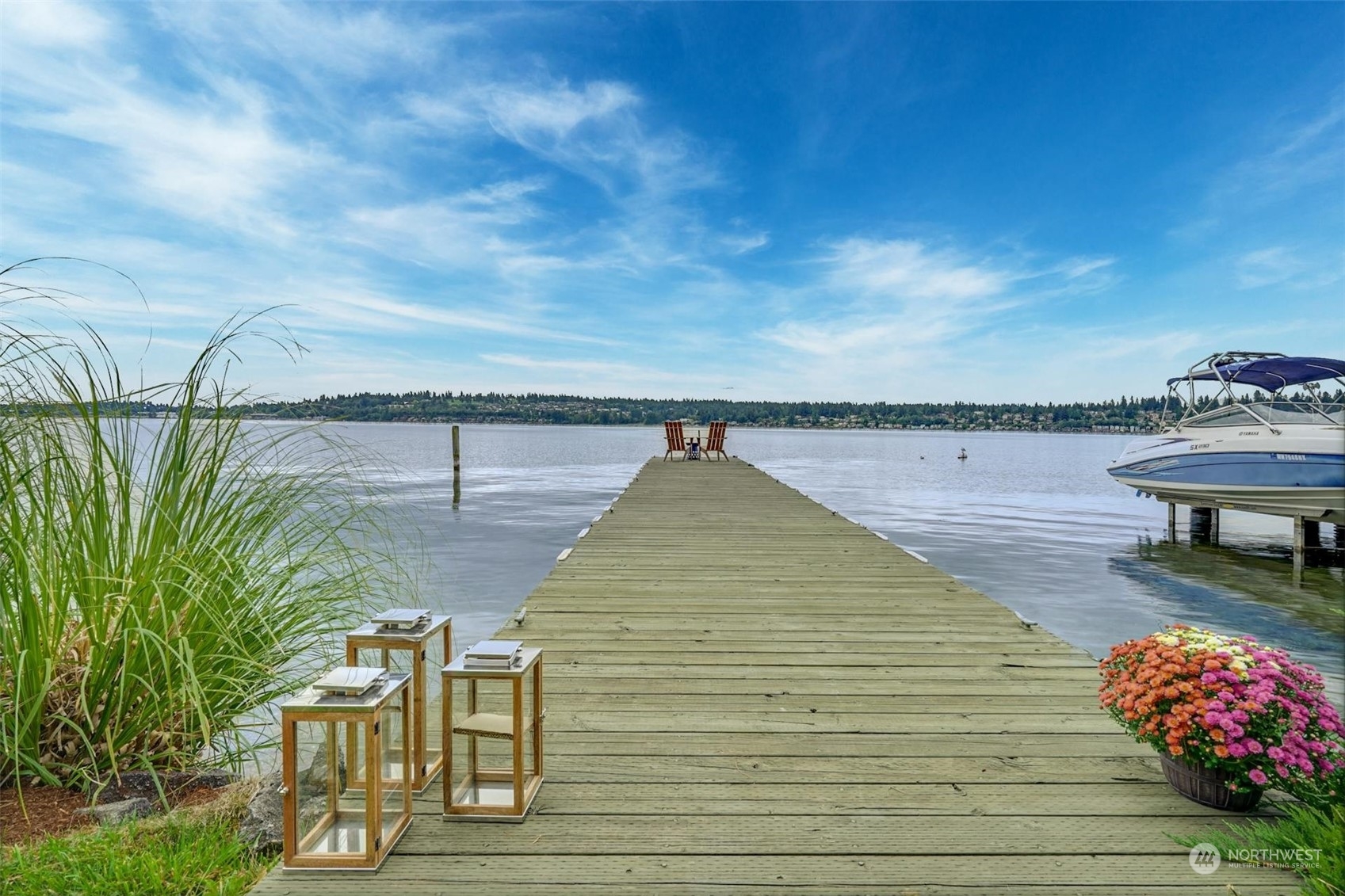 Property Photo:  12409 Holmes Point Drive NE  WA 98034 