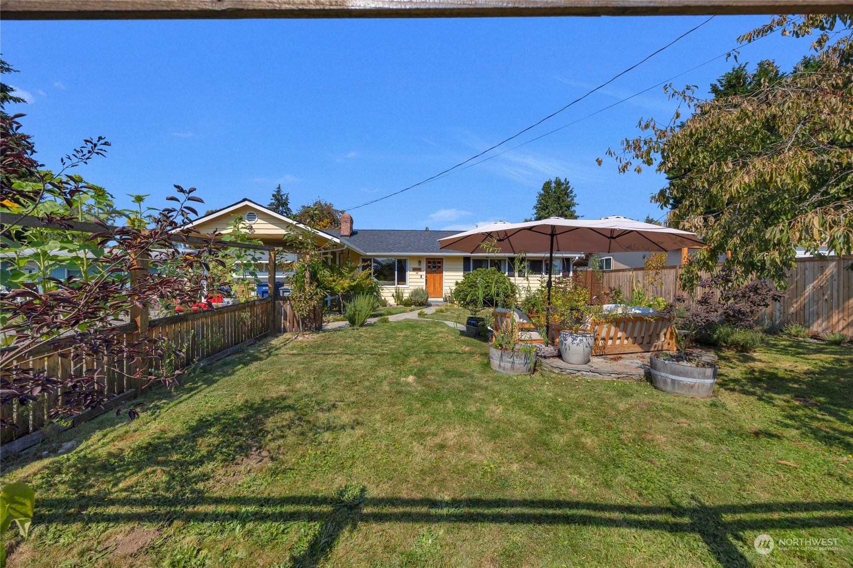 Property Photo:  4003 176th Place SW  WA 98037 