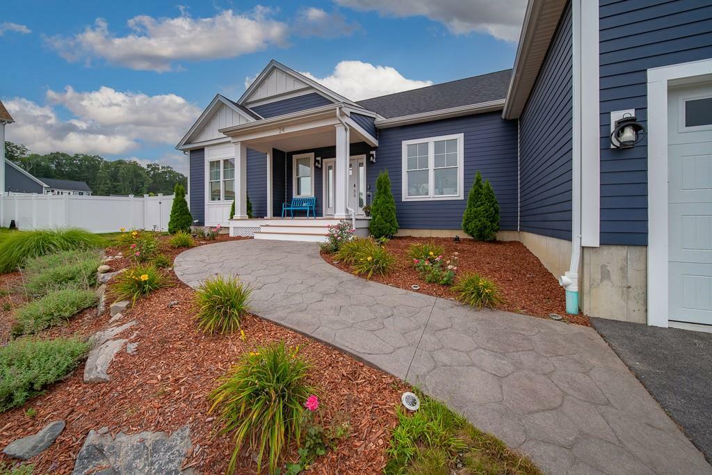 Property Photo:  24 Bowline Drive  RI 02852 