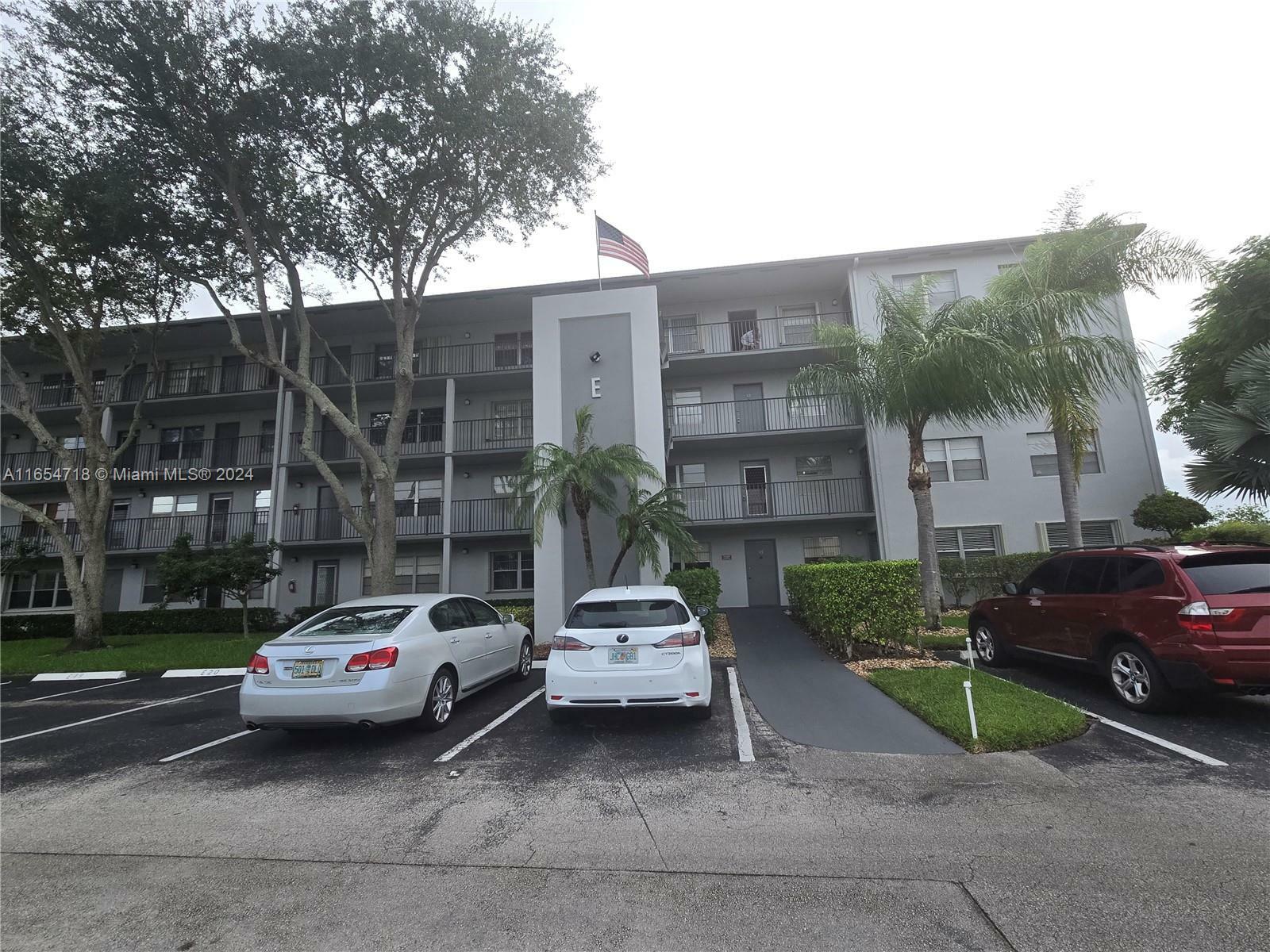 Property Photo:  300 SW 134th Way 413E  FL 33027 