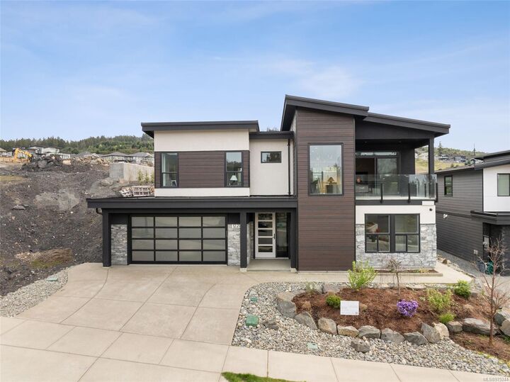 Property Photo:  1221 Viewtop Rd  BC V9L 0H7 