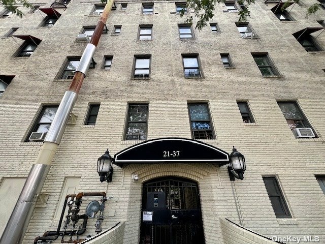 21-37 33rd Street 3E  Astoria NY 11105 photo