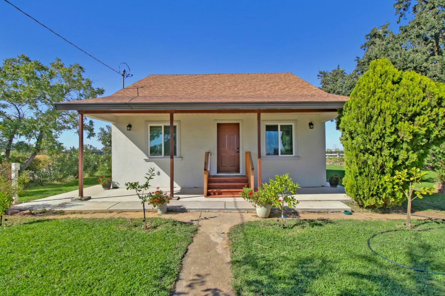 Property Photo:  9149 Florin Road  CA 95829 