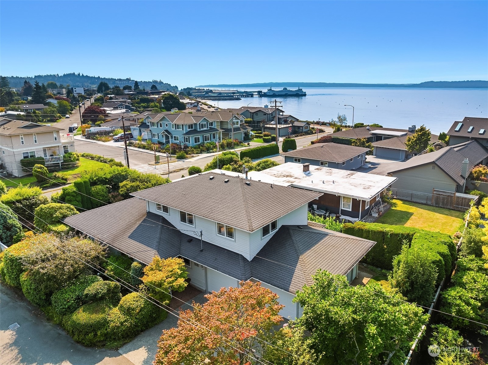 705 Hanna Park Road  Edmonds WA 98020 photo