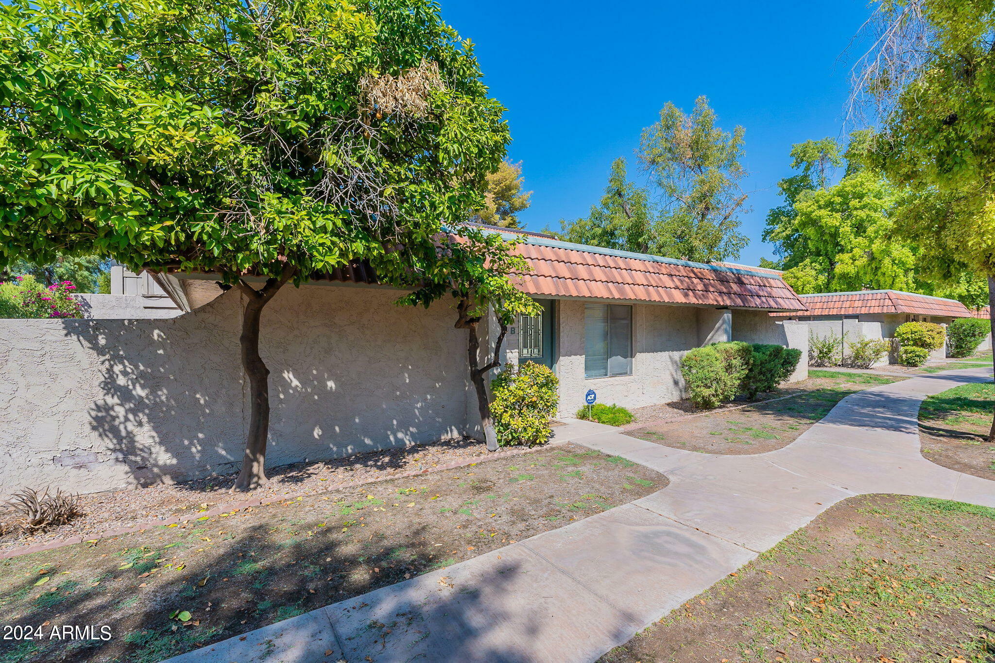 Property Photo:  5635 S Clambake Bay Court B  AZ 85283 