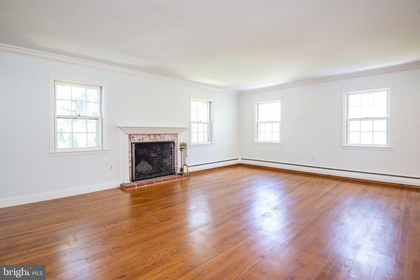 Property Photo:  1439 Alleghenyville Road 2nd Floor  PA 19540 